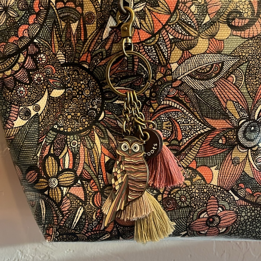 Sakroots Sienna Spirit Desert Patterned Metro Tote Bag - Picture 2 of 14
